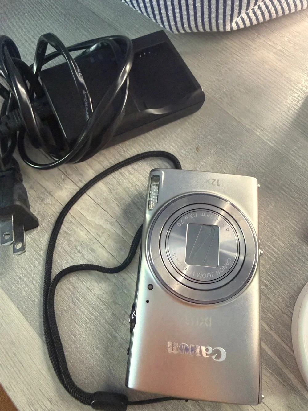 Canon IXUS 285 Camera - Silver